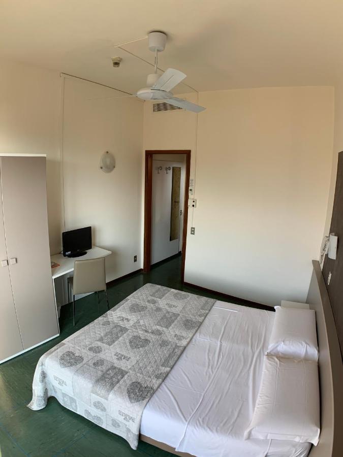 Hotel Sorriso برنزوني سول جاردا المظهر الخارجي الصورة