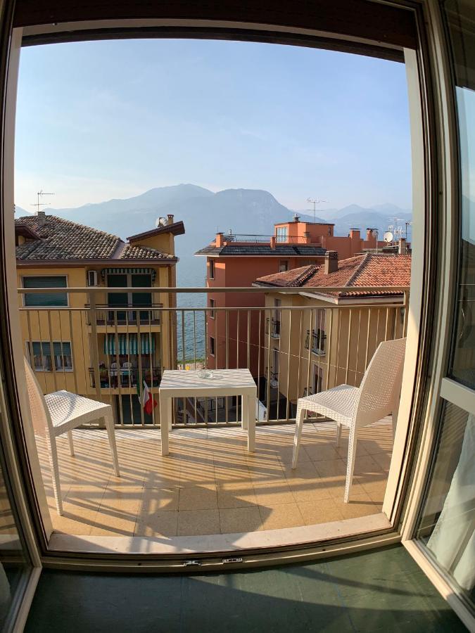 Hotel Sorriso برنزوني سول جاردا المظهر الخارجي الصورة